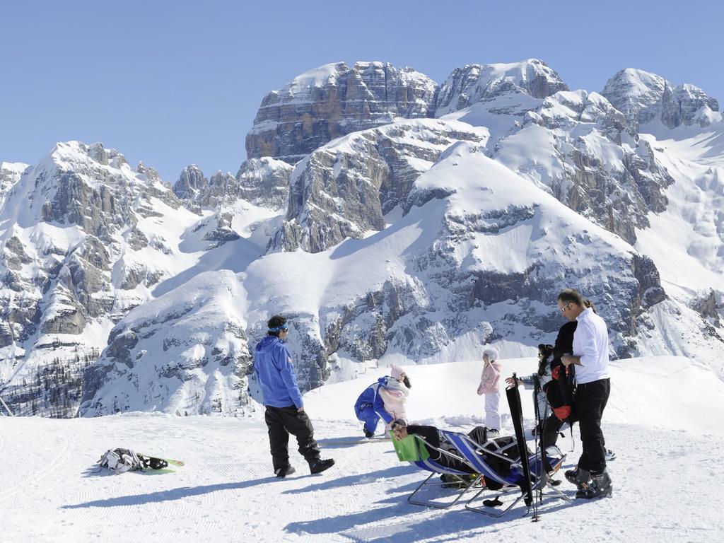 Albergo Garni Cavento Pinzolo Buitenkant foto