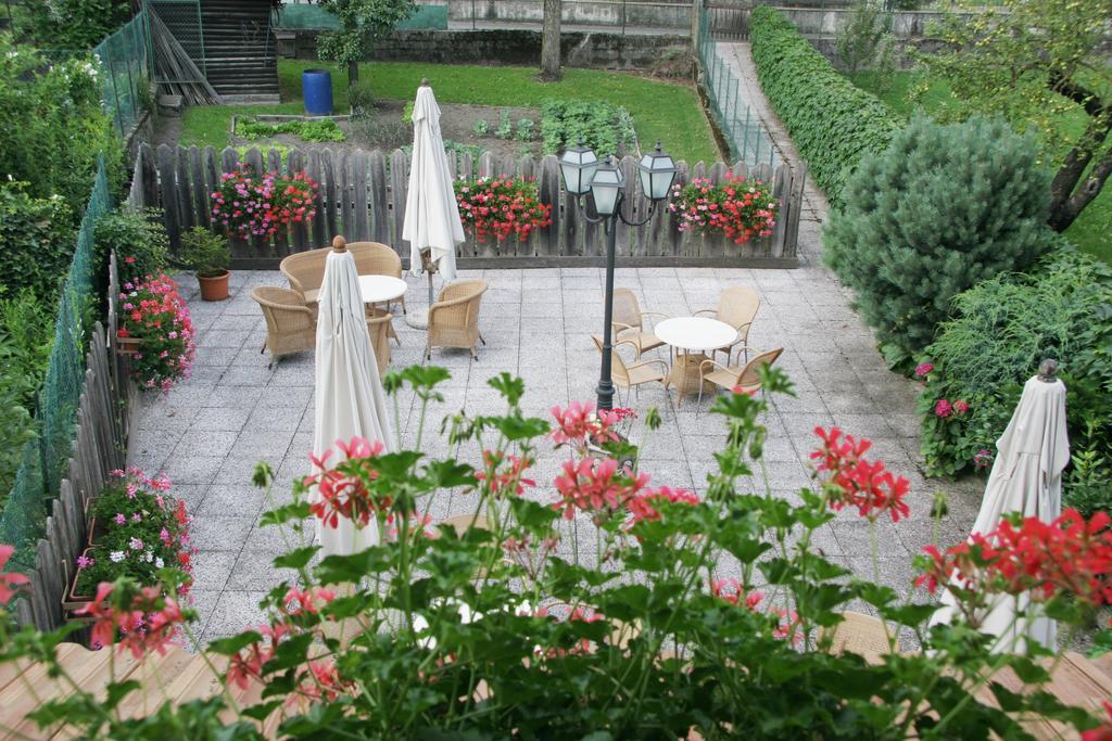 Albergo Garni Cavento Pinzolo Buitenkant foto