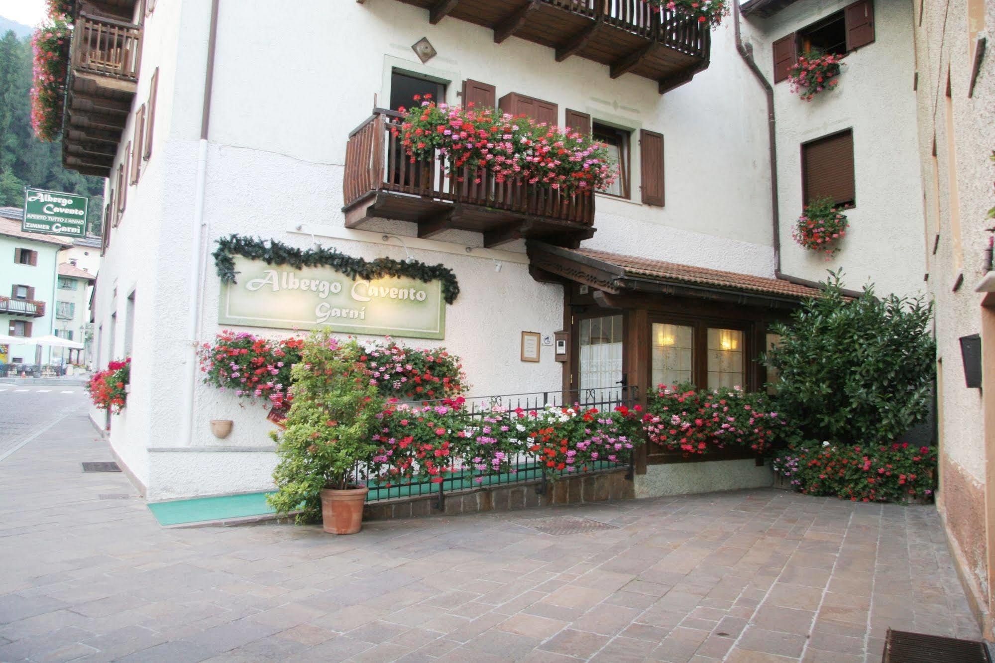 Albergo Garni Cavento Pinzolo Buitenkant foto