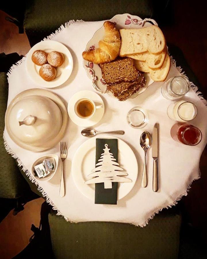 Albergo Garni Cavento Pinzolo Buitenkant foto